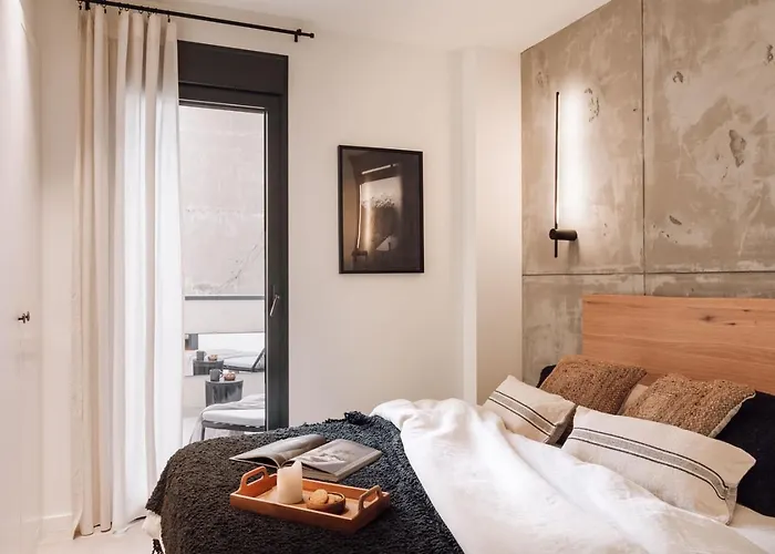 Appartamento Tibi - 2 Bedrooms And Office In Eixample Esquerra Barcellona
