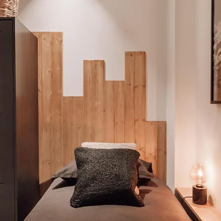 Lejlighed Tibi - 2 Bedrooms And Office In Eixample Esquerra